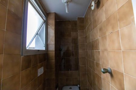 Apartamento para alugar com 65m², 2 quartos e 1 vaga Apartamento para alugar com 65m², 2 quartos e 1 vagaBanheiro de serviço