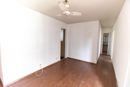 Apartamento para alugar com 65m², 2 quartos e 1 vaga Apartamento para alugar com 65m², 2 quartos e 1 vagaSala