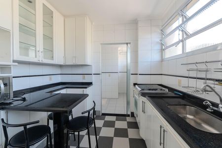 Apartamento para alugar com 99m², 3 quartos e 1 vaga Apartamento para alugar com 99m², 3 quartos e 1 vagaCozinha