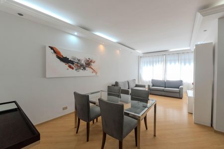 Apartamento para alugar com 99m², 3 quartos e 1 vaga Apartamento para alugar com 99m², 3 quartos e 1 vagaSala