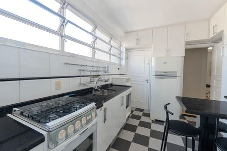 Apartamento para alugar com 99m², 3 quartos e 1 vaga Apartamento para alugar com 99m², 3 quartos e 1 vagaCozinha