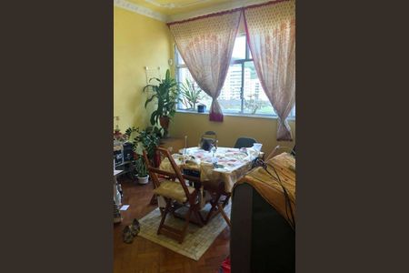 Apartamento à venda com 70m², 2 quartos e sem vaga