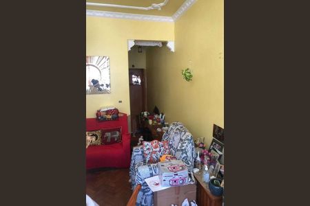 Apartamento à venda com 70m², 2 quartos e sem vaga