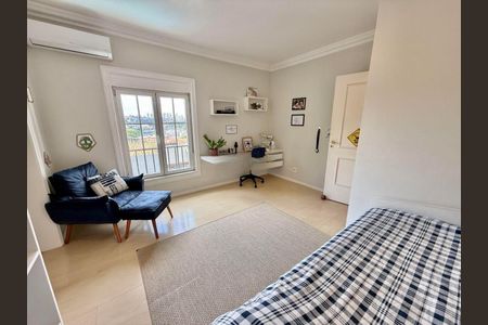 Casa de condomínio à venda com 350m², 3 quartos e 3 vagas