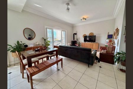 Casa de condomínio à venda com 350m², 3 quartos e 3 vagas