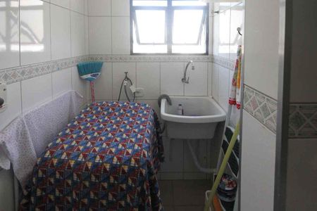 Apartamento à venda com 60m², 2 quartos e 1 vagaÁrea de Serviço