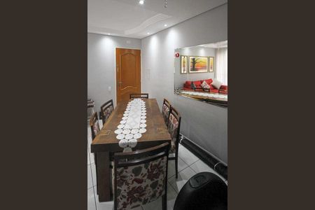 Apartamento à venda com 60m², 2 quartos e 1 vagaSala de jantar