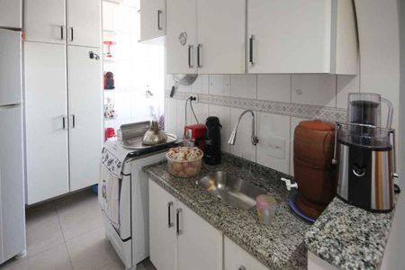 Apartamento à venda com 60m², 2 quartos e 1 vagaCozinha