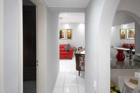 Apartamento à venda com 60m², 2 quartos e 1 vagaCorredor