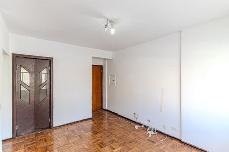 Apartamento à venda com 75m², 3 quartos e 1 vaga Apartamento à venda com 75m², 3 quartos e 1 vagaSala