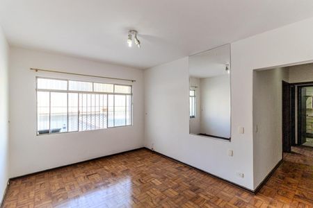 Apartamento à venda com 75m², 3 quartos e 1 vaga Apartamento à venda com 75m², 3 quartos e 1 vagaSala