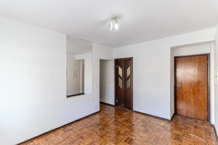 Apartamento à venda com 75m², 3 quartos e 1 vaga Apartamento à venda com 75m², 3 quartos e 1 vagaSala