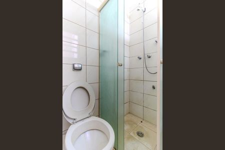Apartamento à venda com 75m², 3 quartos e 1 vaga Apartamento à venda com 75m², 3 quartos e 1 vagaBanheiro da Suíte 1