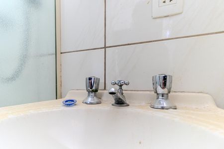 Apartamento à venda com 75m², 3 quartos e 1 vaga Apartamento à venda com 75m², 3 quartos e 1 vagaBanheiro da Suíte 1