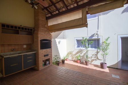 Casa de condomínio para alugar com 158m², 3 quartos e 2 vagas Casa de condomínio para alugar com 158m², 3 quartos e 2 vagasÁrea gourmet
