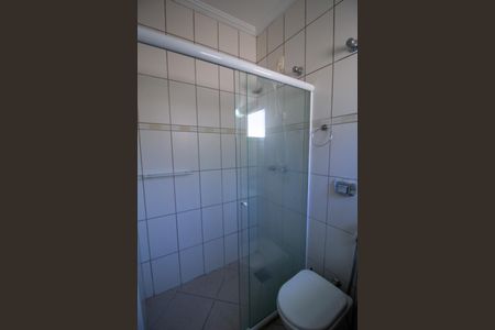 Casa de condomínio para alugar com 158m², 3 quartos e 2 vagas Casa de condomínio para alugar com 158m², 3 quartos e 2 vagasBanheiro da Suíte