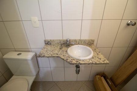 Casa de condomínio para alugar com 158m², 3 quartos e 2 vagas Casa de condomínio para alugar com 158m², 3 quartos e 2 vagasBanheiro Edicula