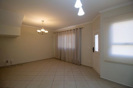 Casa de condomínio para alugar com 158m², 3 quartos e 2 vagas Casa de condomínio para alugar com 158m², 3 quartos e 2 vagasSala