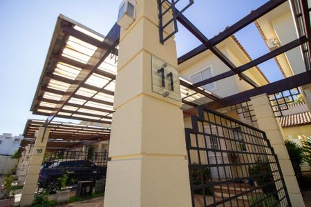 Casa de condomínio para alugar com 158m², 3 quartos e 2 vagas Casa de condomínio para alugar com 158m², 3 quartos e 2 vagasFachada