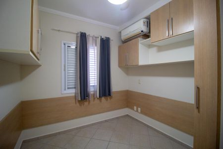 Casa de condomínio para alugar com 158m², 3 quartos e 2 vagas Casa de condomínio para alugar com 158m², 3 quartos e 2 vagasQuarto 1