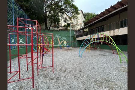 Apartamento para alugar com 57m², 2 quartos e sem vagaÁrea comum - Playground