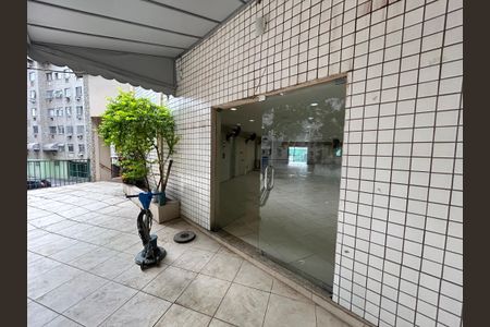 Apartamento para alugar com 57m², 2 quartos e sem vagaÁrea comum - Salão de festas