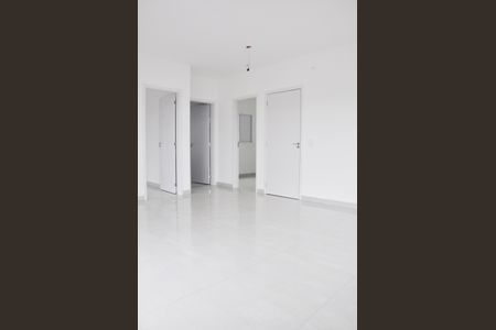 Apartamento à venda com 28m², 2 quartos e sem vaga Apartamento à venda com 28m², 2 quartos e sem vagaSala/Cozinha