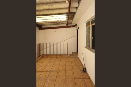 Casa para alugar com 120m², 3 quartos e 2 vagas Casa para alugar com 120m², 3 quartos e 2 vagasTerraço