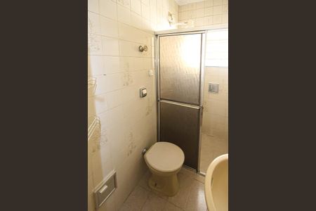 Casa para alugar com 120m², 3 quartos e 2 vagas Casa para alugar com 120m², 3 quartos e 2 vagasBanheiro Social