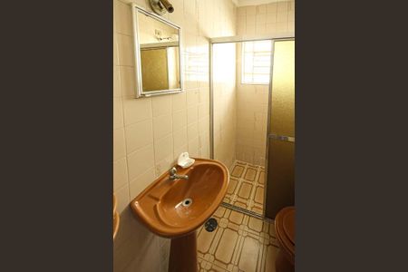 Casa para alugar com 120m², 3 quartos e 2 vagas Casa para alugar com 120m², 3 quartos e 2 vagasBanheiro da Suíte