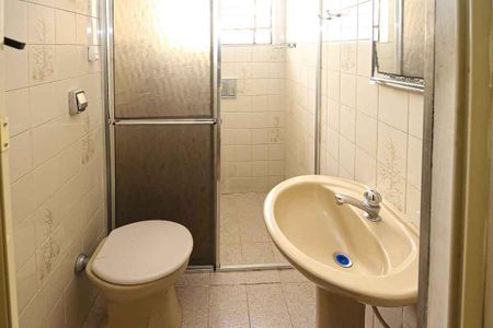 Casa para alugar com 120m², 3 quartos e 2 vagas Casa para alugar com 120m², 3 quartos e 2 vagasBanheiro Social