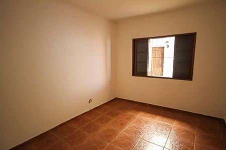 Casa para alugar com 120m², 3 quartos e 2 vagas Casa para alugar com 120m², 3 quartos e 2 vagasQuarto