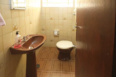 Casa para alugar com 120m², 3 quartos e 2 vagas Casa para alugar com 120m², 3 quartos e 2 vagasbanheiro social 02