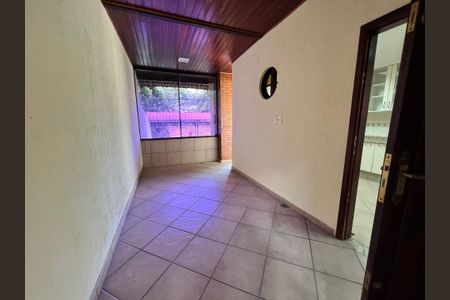 Casa à venda com 322m², 3 quartos e 1 vagaCorredor