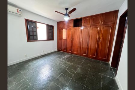 Casa à venda com 322m², 3 quartos e 1 vagaQuarto 3