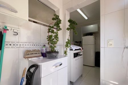Apartamento para alugar com 72m², 1 quarto e sem vagaÁrea de Serviço