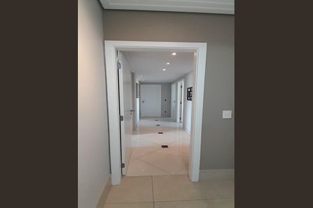 Apartamento à venda com 202m², 4 quartos e 4 vagas