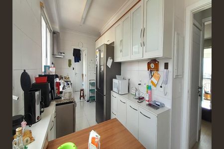 Apartamento à venda com 202m², 4 quartos e 4 vagas