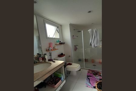 Apartamento à venda com 202m², 4 quartos e 4 vagas