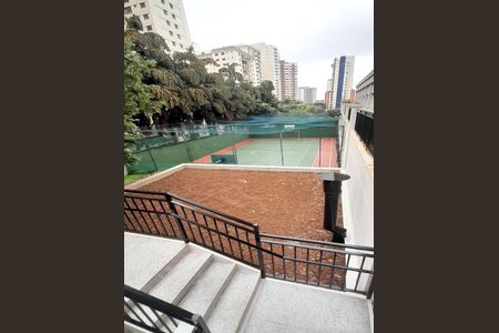 Apartamento à venda com 202m², 4 quartos e 4 vagas