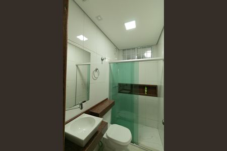 Casa à venda com 140m², 4 quartos e 3 vagas Casa à venda com 140m², 4 quartos e 3 vagasBanheiro Social 1