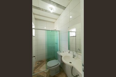 Casa à venda com 140m², 4 quartos e 3 vagas Casa à venda com 140m², 4 quartos e 3 vagasBanheiro Social 2