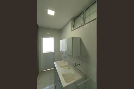 Casa à venda com 140m², 4 quartos e 3 vagas Casa à venda com 140m², 4 quartos e 3 vagasÁrea de Serviço