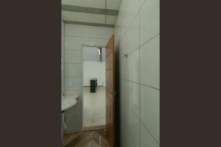 Casa à venda com 140m², 4 quartos e 3 vagas Casa à venda com 140m², 4 quartos e 3 vagasBanheiro Social 2