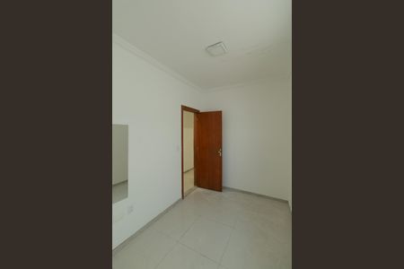 Casa à venda com 140m², 4 quartos e 3 vagas Casa à venda com 140m², 4 quartos e 3 vagasQuarto 2