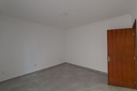 Casa à venda com 140m², 4 quartos e 3 vagas Casa à venda com 140m², 4 quartos e 3 vagasQuarto 3 Suite