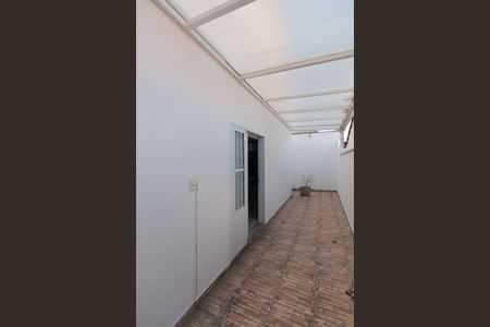 Casa à venda com 140m², 4 quartos e 3 vagas Casa à venda com 140m², 4 quartos e 3 vagasVaranda Suite