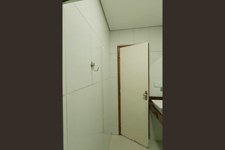 Casa à venda com 140m², 4 quartos e 3 vagas Casa à venda com 140m², 4 quartos e 3 vagasBanheiro Social 1