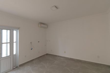 Casa à venda com 140m², 4 quartos e 3 vagas Casa à venda com 140m², 4 quartos e 3 vagasQuarto 3 Suite