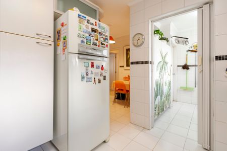 Apartamento à venda com 115m², 3 quartos e 2 vagas Apartamento à venda com 115m², 3 quartos e 2 vagasCozinha